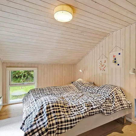 Amazing In With 2 Bedrooms Ebeltoft