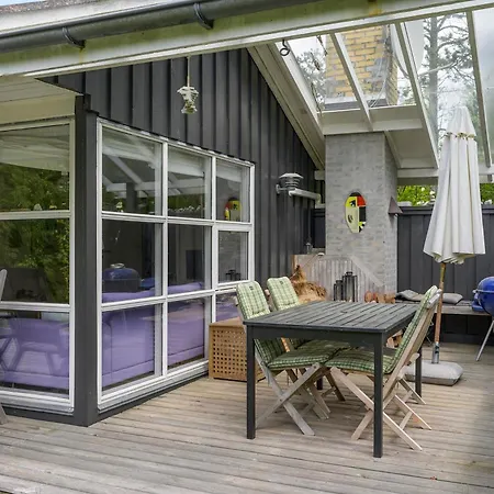 Сasa de vacaciones Amazing In With 2 Bedrooms Ebeltoft